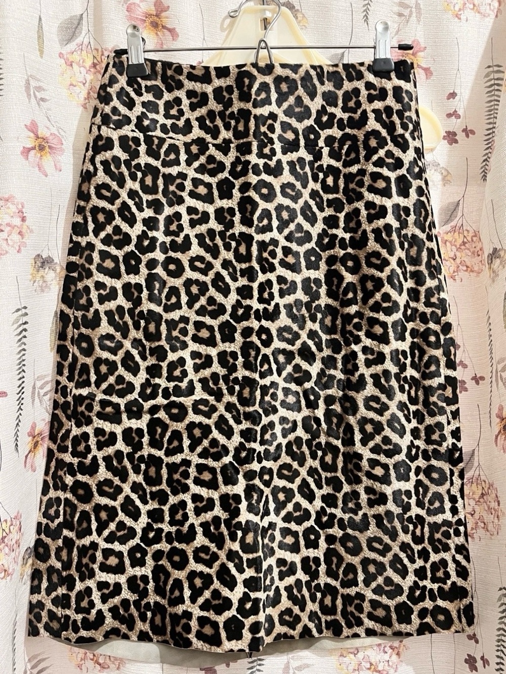 Theory Leopard-Pattern Midi Skirt in Black and Tan